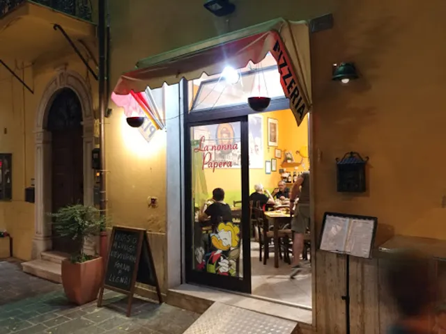 Pizzeria Nonna Papera