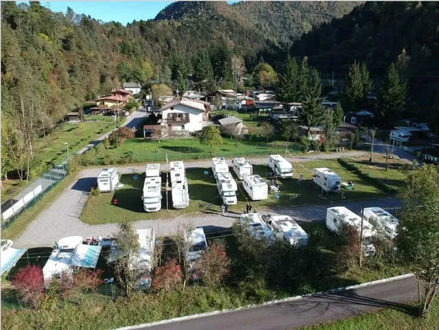 Camping Clusone Pineta