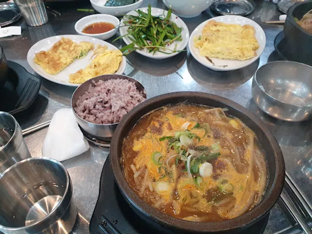 가야포차선지국밥 녹산점