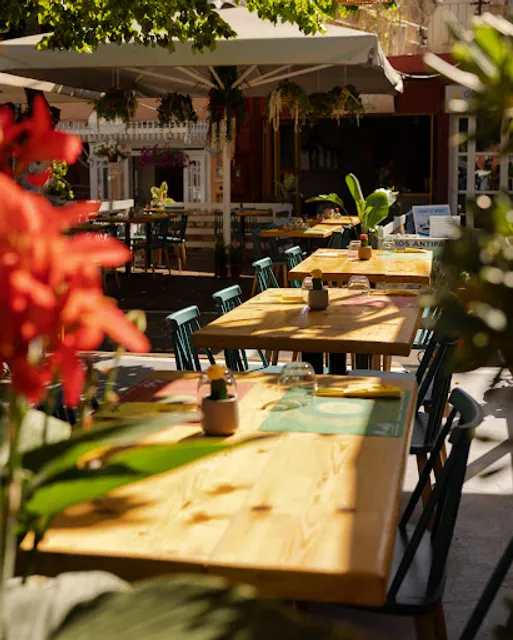 Picante Mexican - Cocktail Bar