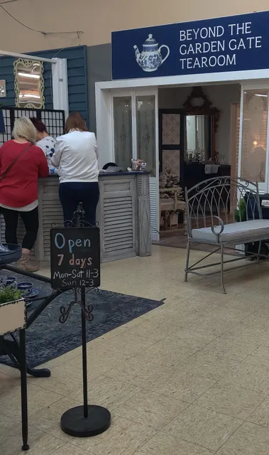 East Ridge Shopping Center