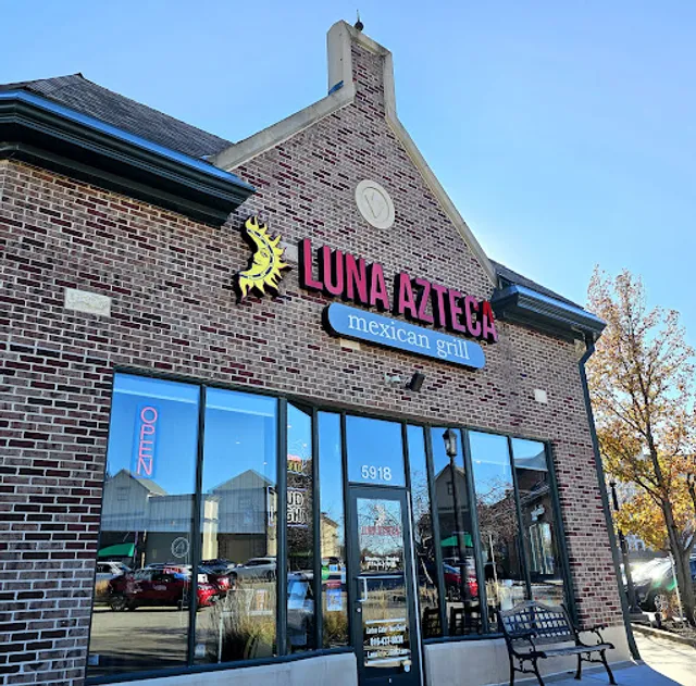 Luna Azteca Mexican Grill
