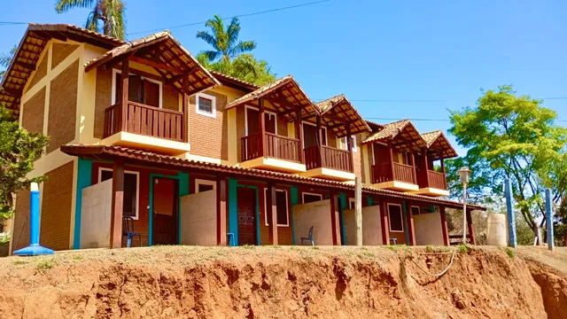 Extrema Pousada Para Empresas e Famílias