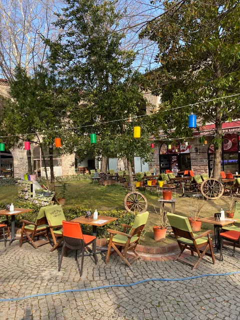 FİDANHAN BAYCAN BEY İSLİ KAHVE