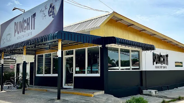 พั่นช์ ชิท