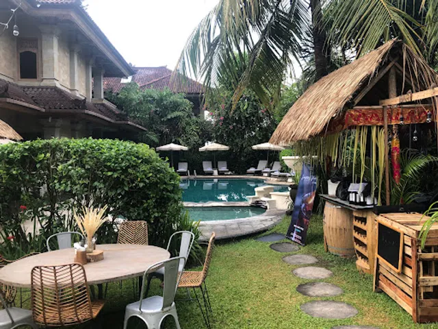 Genius Café Gianyar