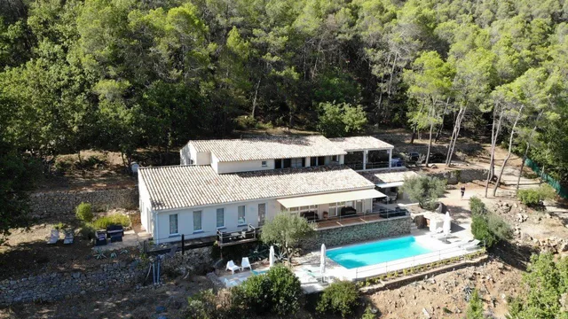 MaisonC Chambres d’Hôtes Provence