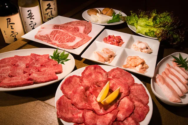 炭火焼肉 釜山 小牧原本店