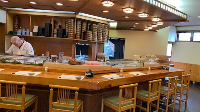 Yanagi Sushi