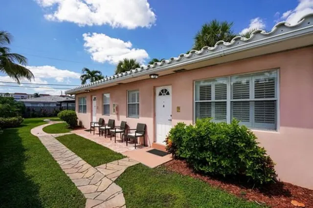 Sea Garden by the Sea