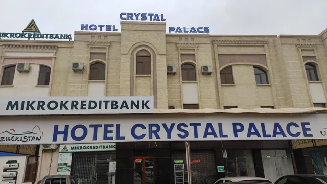 CRYSTAL PALACE HOTEL