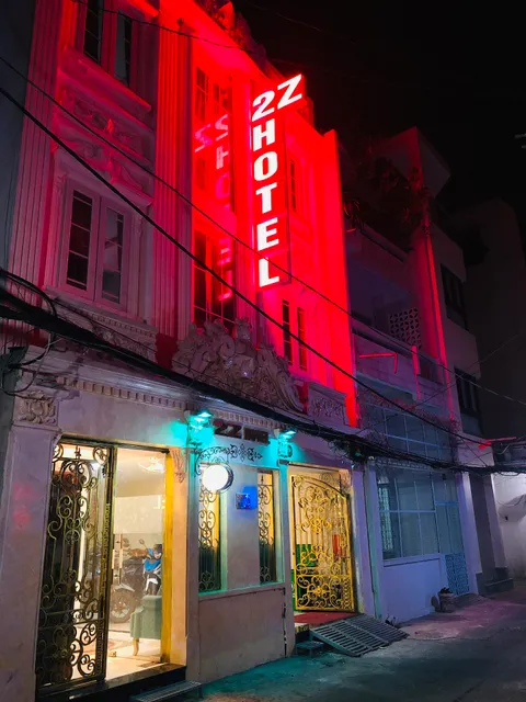 2Z HOTEL - 149 Lê Thị Riêng