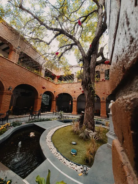 Punto Madero Hotel & Plaza