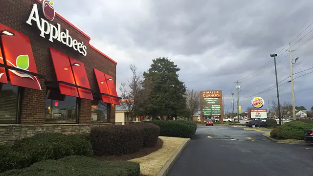 Mall Corners Shopping Center