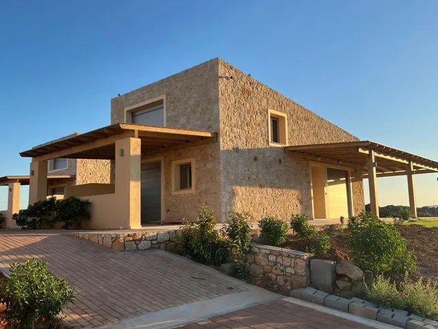 TAGO ELAFONISOS HOUSES