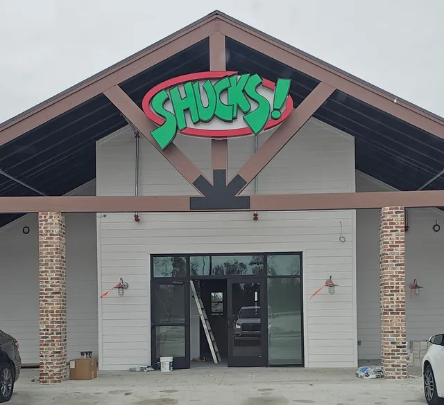 SHUCKS! The Louisiana Seafood House