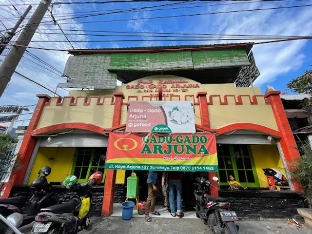 Gado - Gado Arjuna Pak Satumin