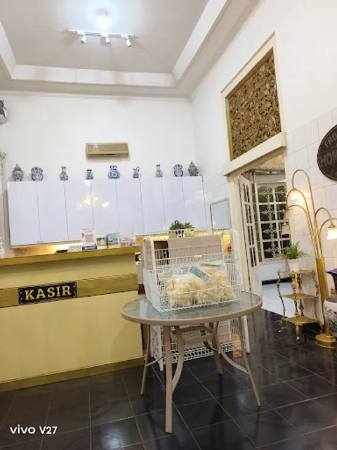 Rumah Putih Pemalang