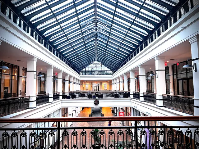 Hahne and Company: The Grand Court