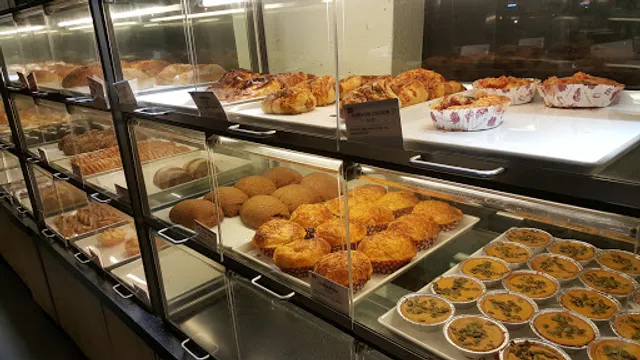 85°C Bakery Cafe - Downtown Los Angeles