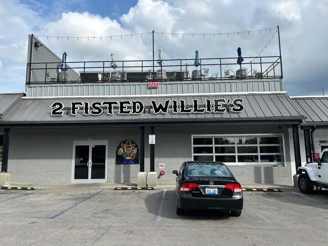2 Fisted Willie's