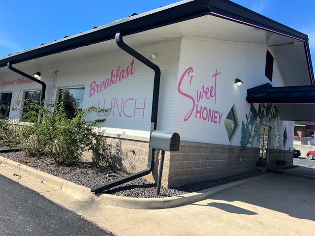 Sweet Honey Cafe & Bakery