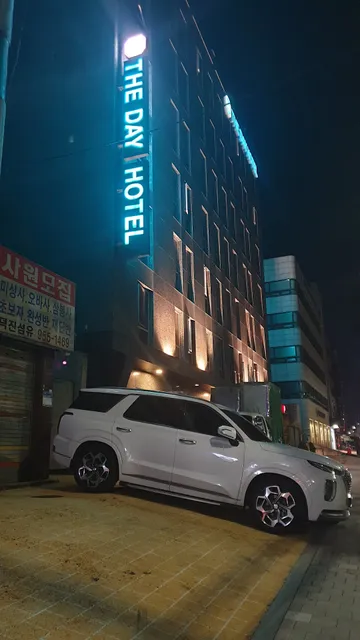 The Day Hotel