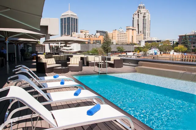 Radisson Blu Gautrain Hotel, Sandton Johannesburg