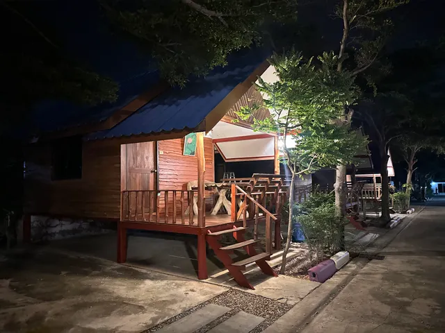 กินรี รีสอร์ท(สุพรรณบุรี)