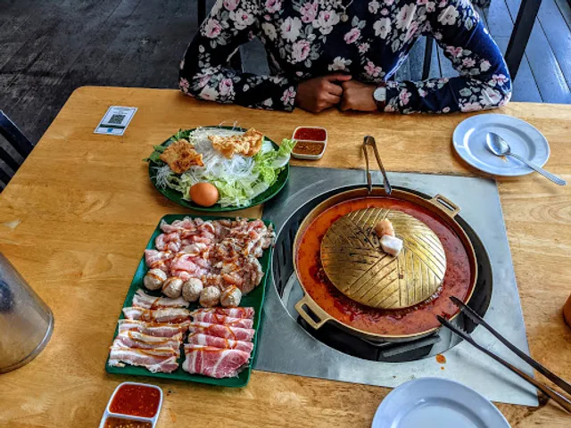 Krua Thai Moo-Ka-Ta Restaurant (Cheras), (Non Halal)