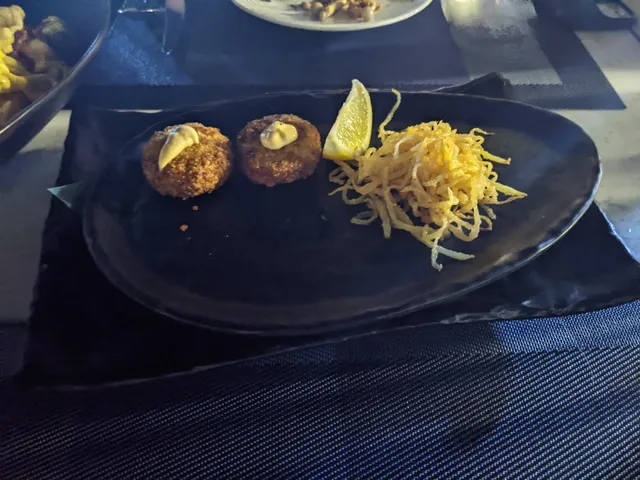 Sansation Beach Club - Maldives