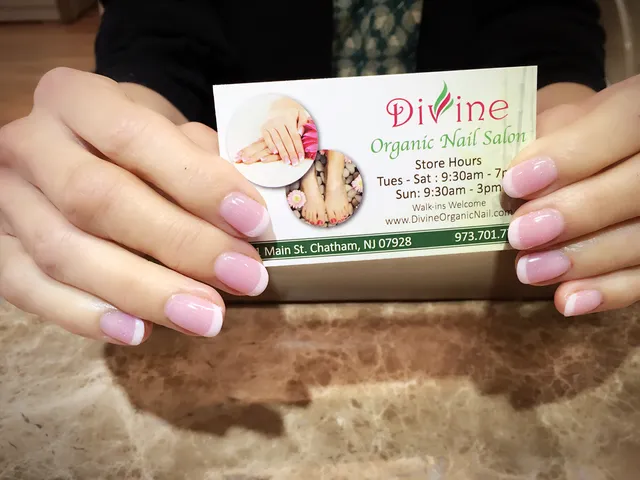 Divine Organic Nails & Spa