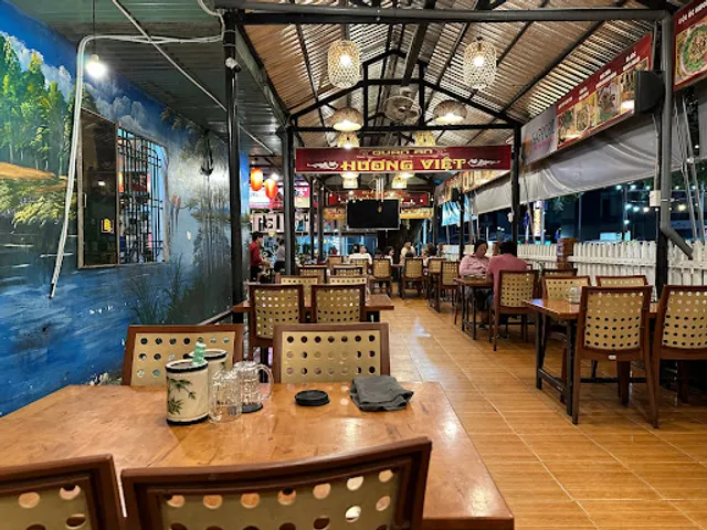 Nhà Hàng Hương Việt
