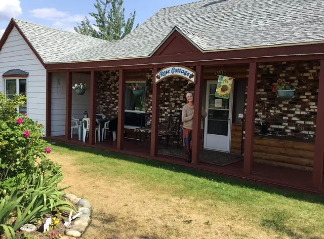 Rose Cottage Bed & Breakfast