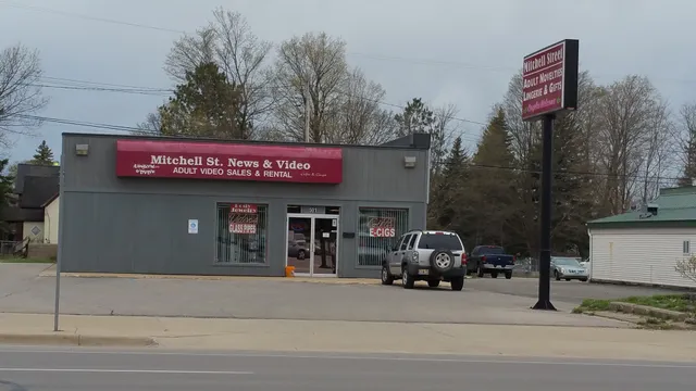 Mitchell Street Adult News