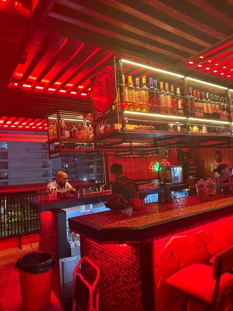 RedRuf - Rooftop Lounge