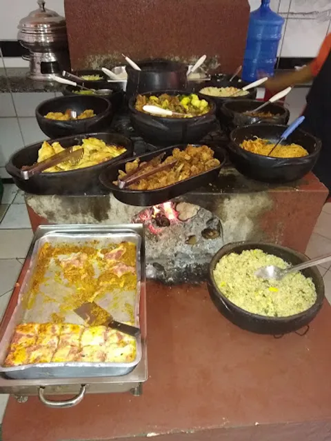 Cantina Panela De Barro