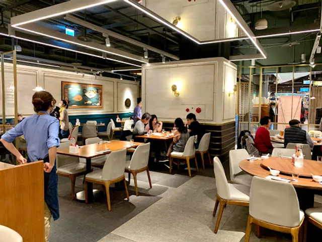 JIN ZHU Q Square Branch