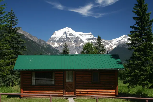Mount Robson Lodge