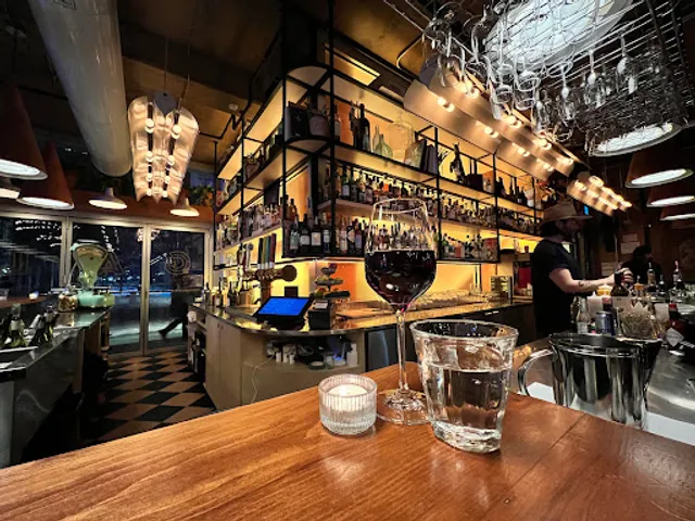 Stella Brasserie italienne