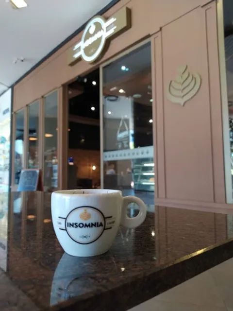 Insomnia Café e Lounge