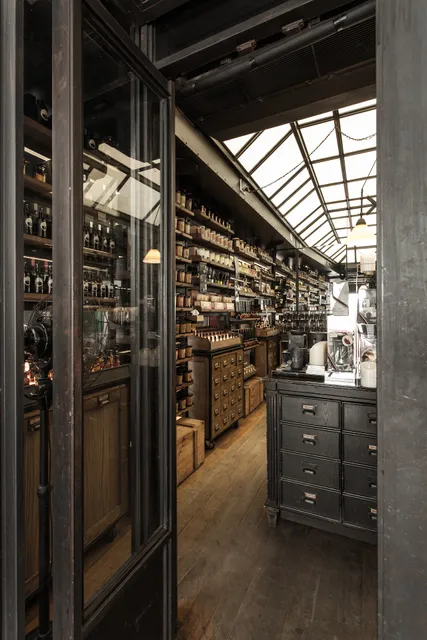 Karmakamet Chatuchak Weekend Market