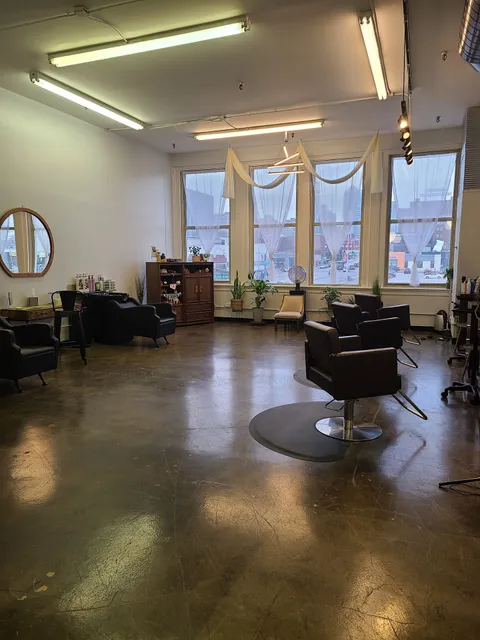 AF SALON