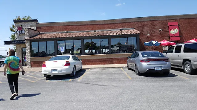 Applebee's Grill + Bar