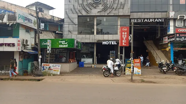 Olene Canto Bakes & Restaurant (Pandikkad Road - Manjeri)