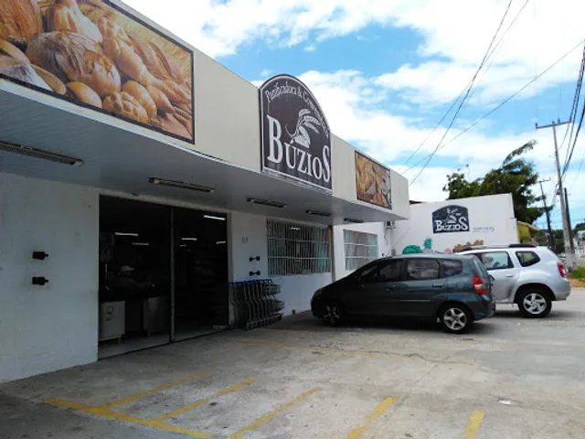 Bakery and Convenience Buzios