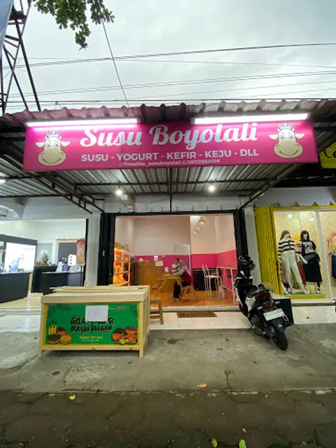 Outlet Oleh-oleh Susu Boyolali