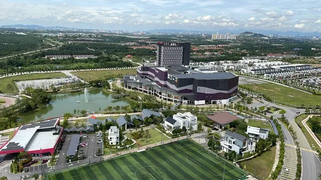 The Amber Residence @ TwentyFive.7