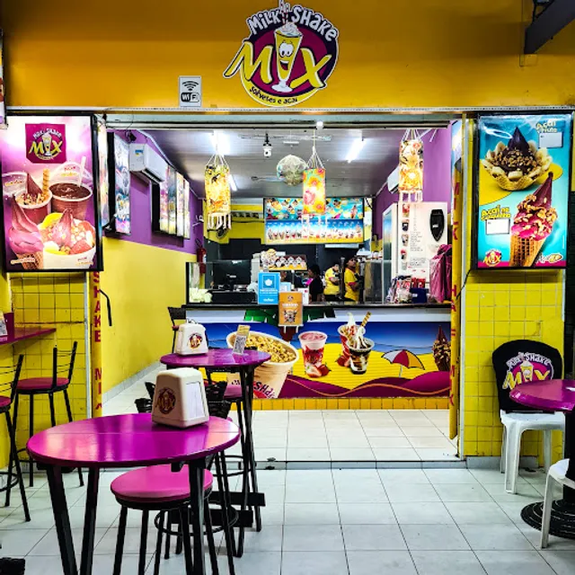 Milk Shake Mix Ice Cream And Acai