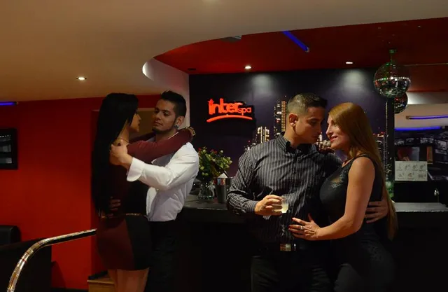 Inter Spa Swinger Bar